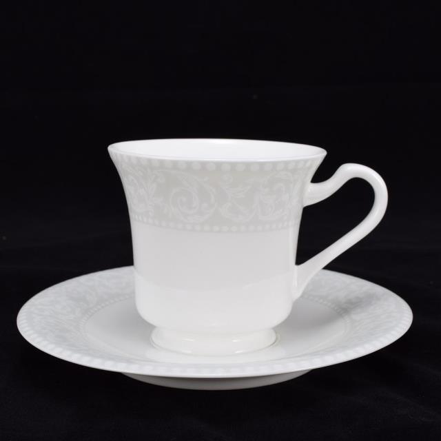 Rental store for SAUCER, ROYAL LACE PATTERN in Roanoke VA